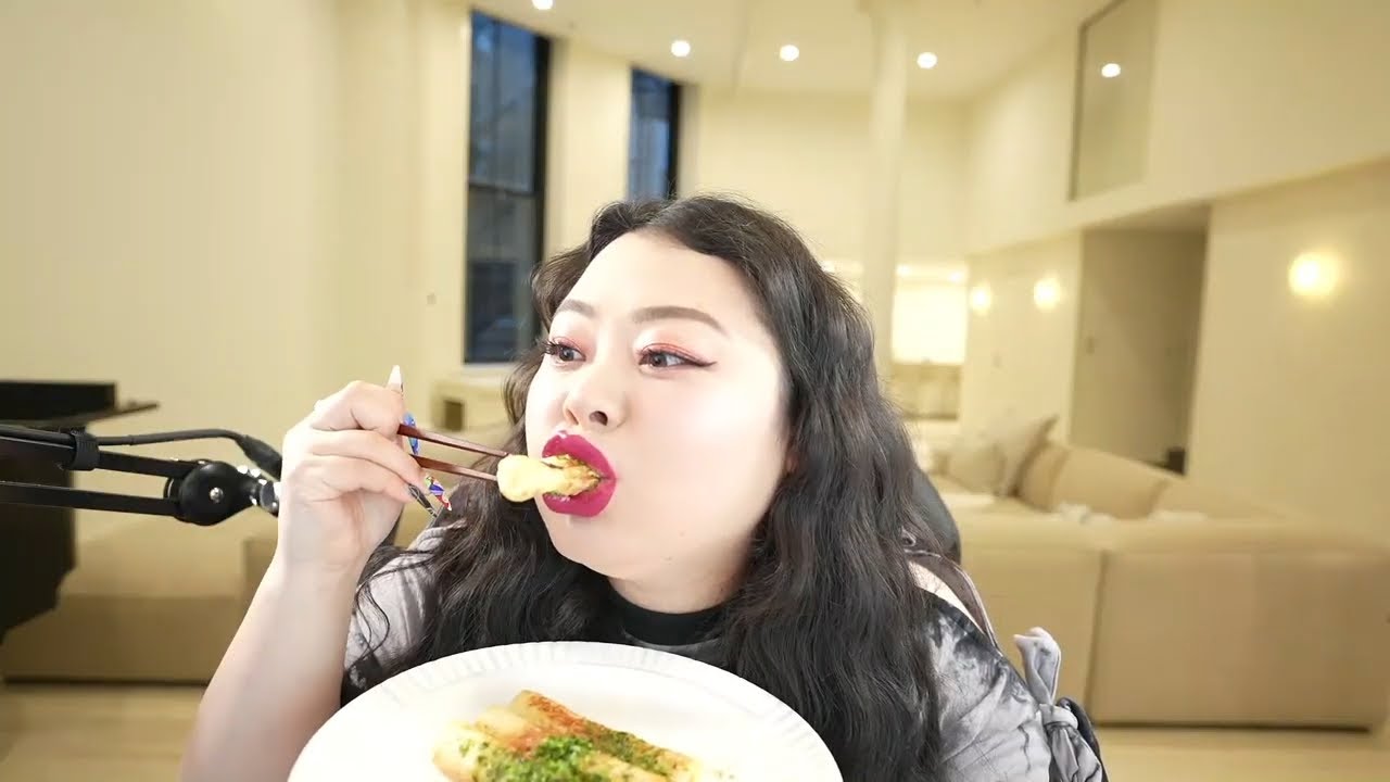 1755913774_maxresdefault-1657814-4440389-jpg